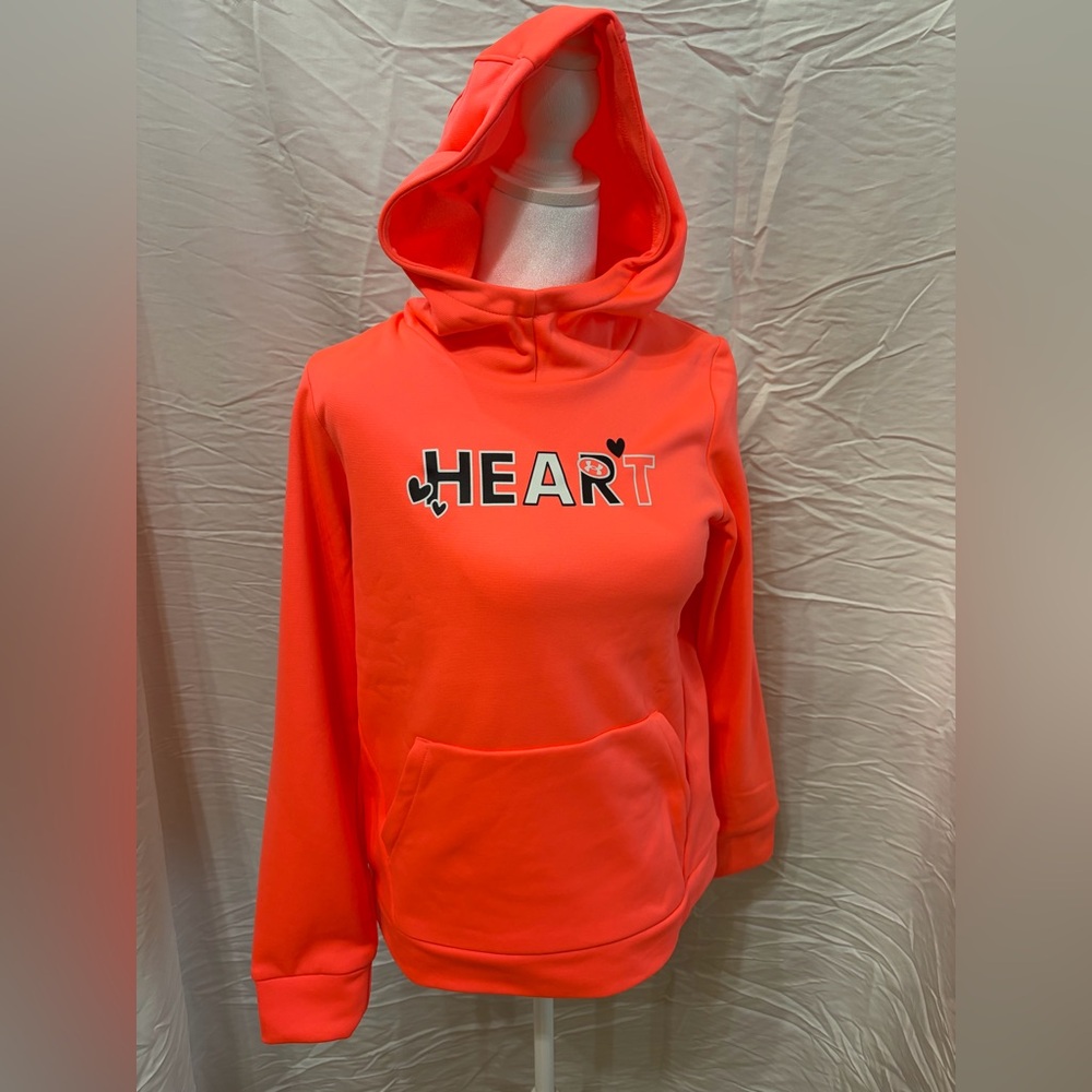 NWOT Girls under armour sweatshirt